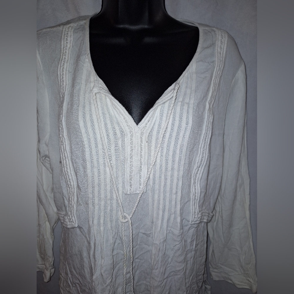 Daniel Rainn White Long Sleeve Pleated Blouse